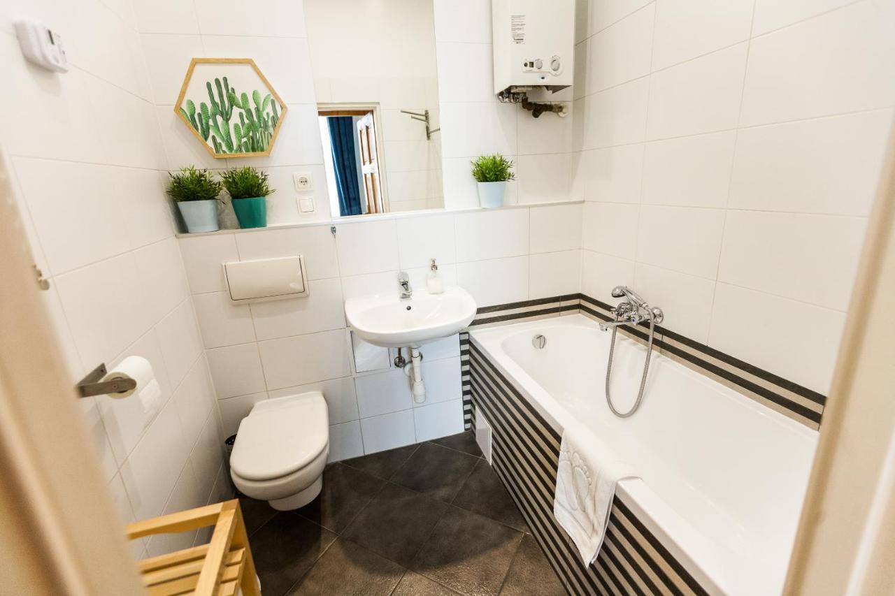 Vintage Szpitalna Apartment
